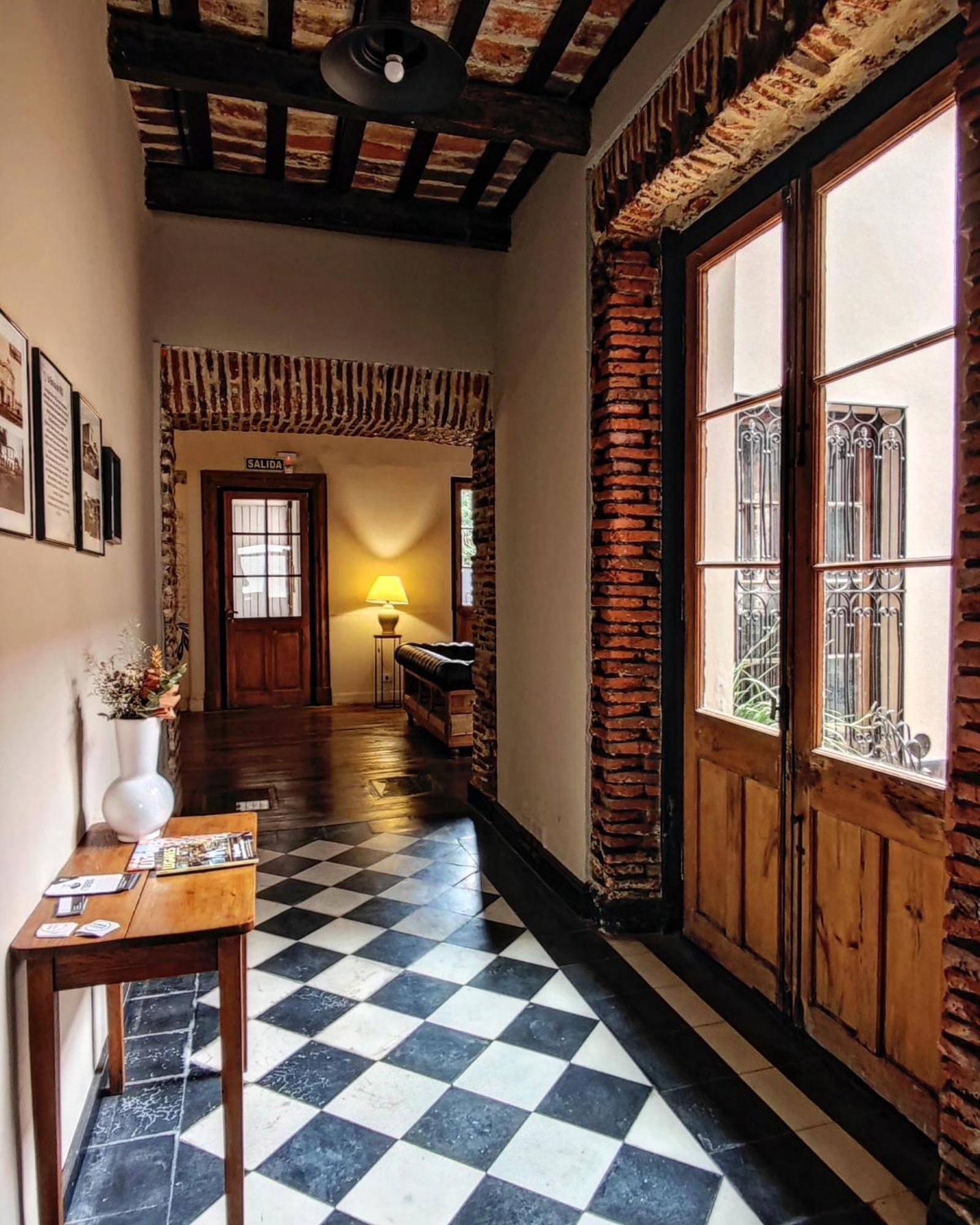 La Botica De 1852 Hotel Часкомус Экстерьер фото